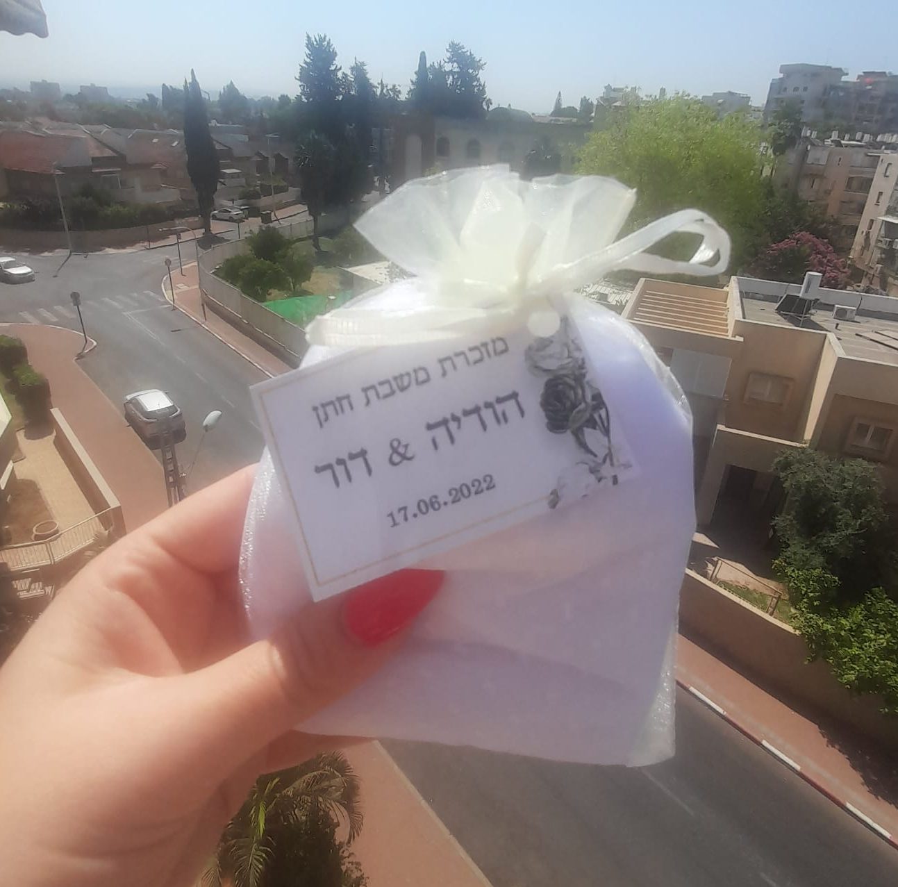 מטפחת עם הקדשה בשקית אורגנזה